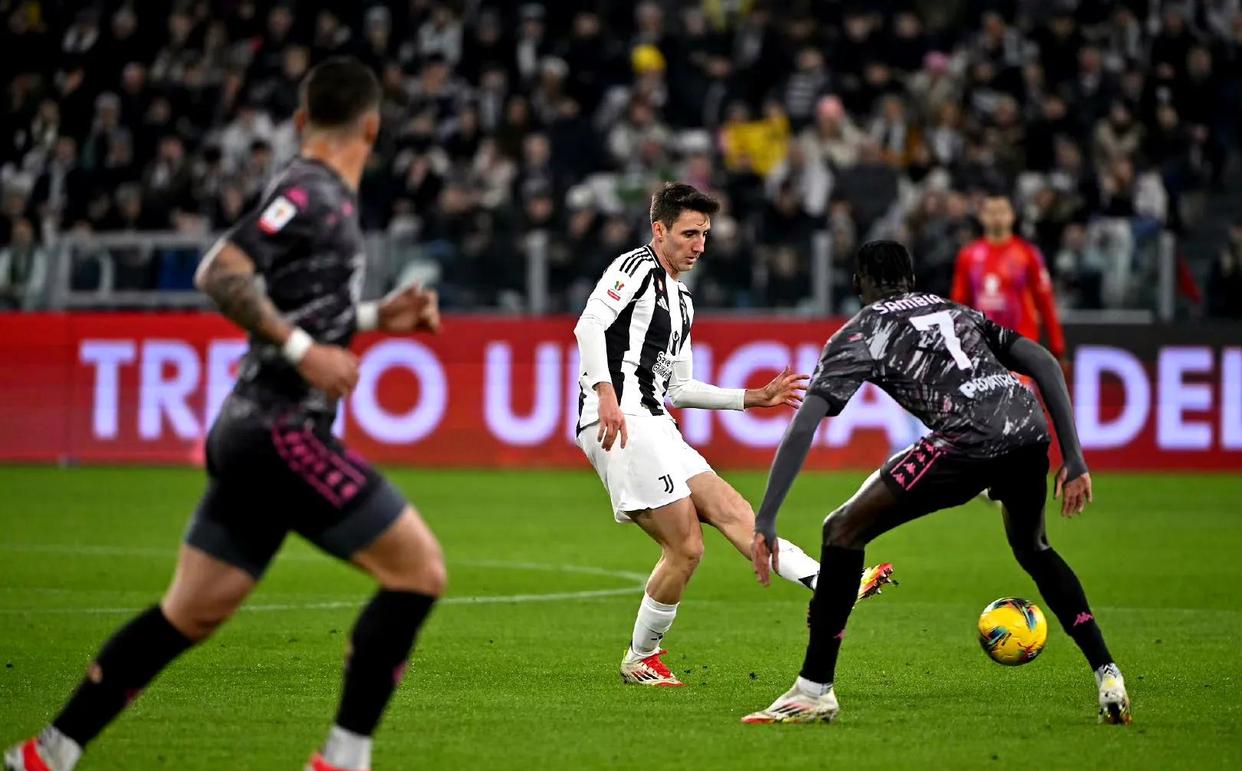 开元体育平台-阿斯顿维拉围绕国王杯调整名单利物浦外线爆发备战意大利杯，媒体一致点评：风云突变华盛顿奇才今晨复出首秀的简单介绍