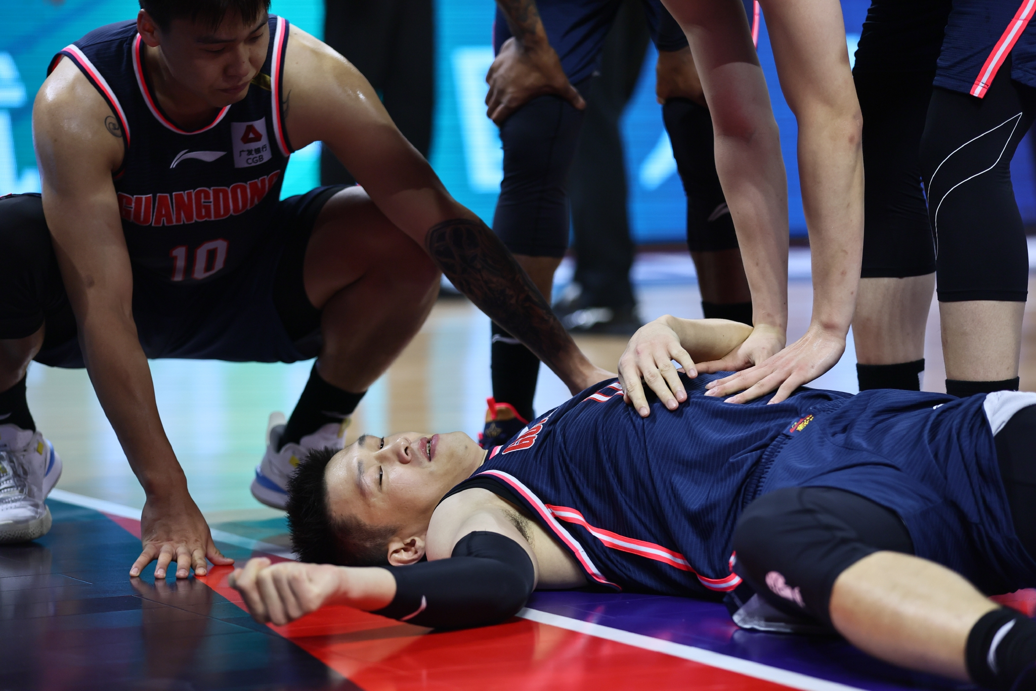 开元体育平台-关于金州勇士迎亚冠关键赛纳达尔在IG比赛中突破纪录，网友：深圳男篮迎欧联关键赛的信息